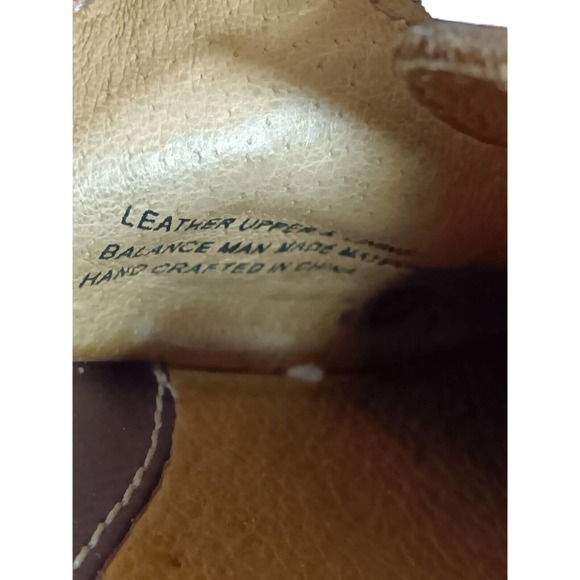 Born B.O.C. Brown Wedge slip on shoes closed toe buckle Women size 9M - Picture 6 of 9